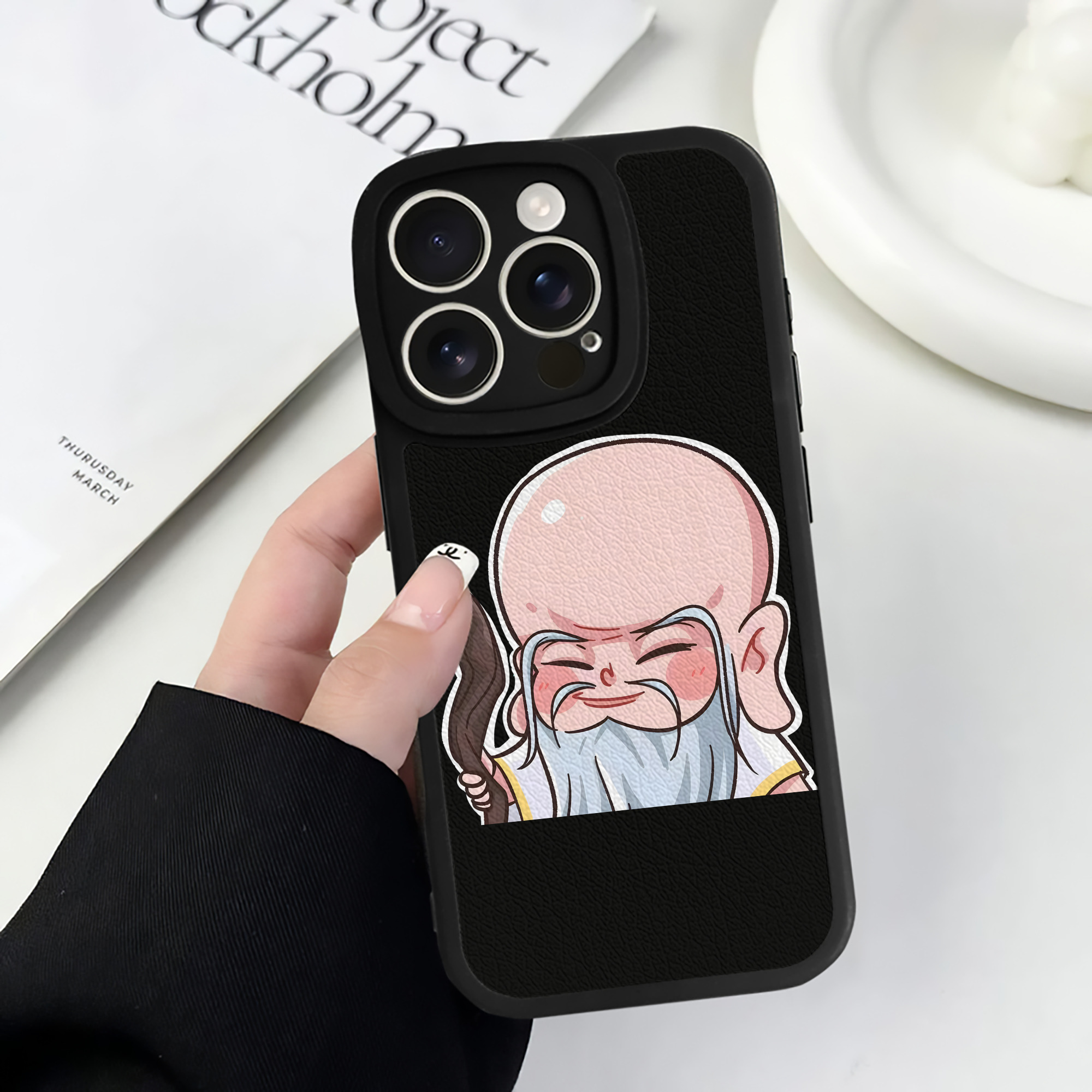 （画像用） Ne Zha 2 ナタ 魔童の大暴れ 【iPhone 16シリーズ対応】シリコンスマホケース（レザー調） 材質：シリコン